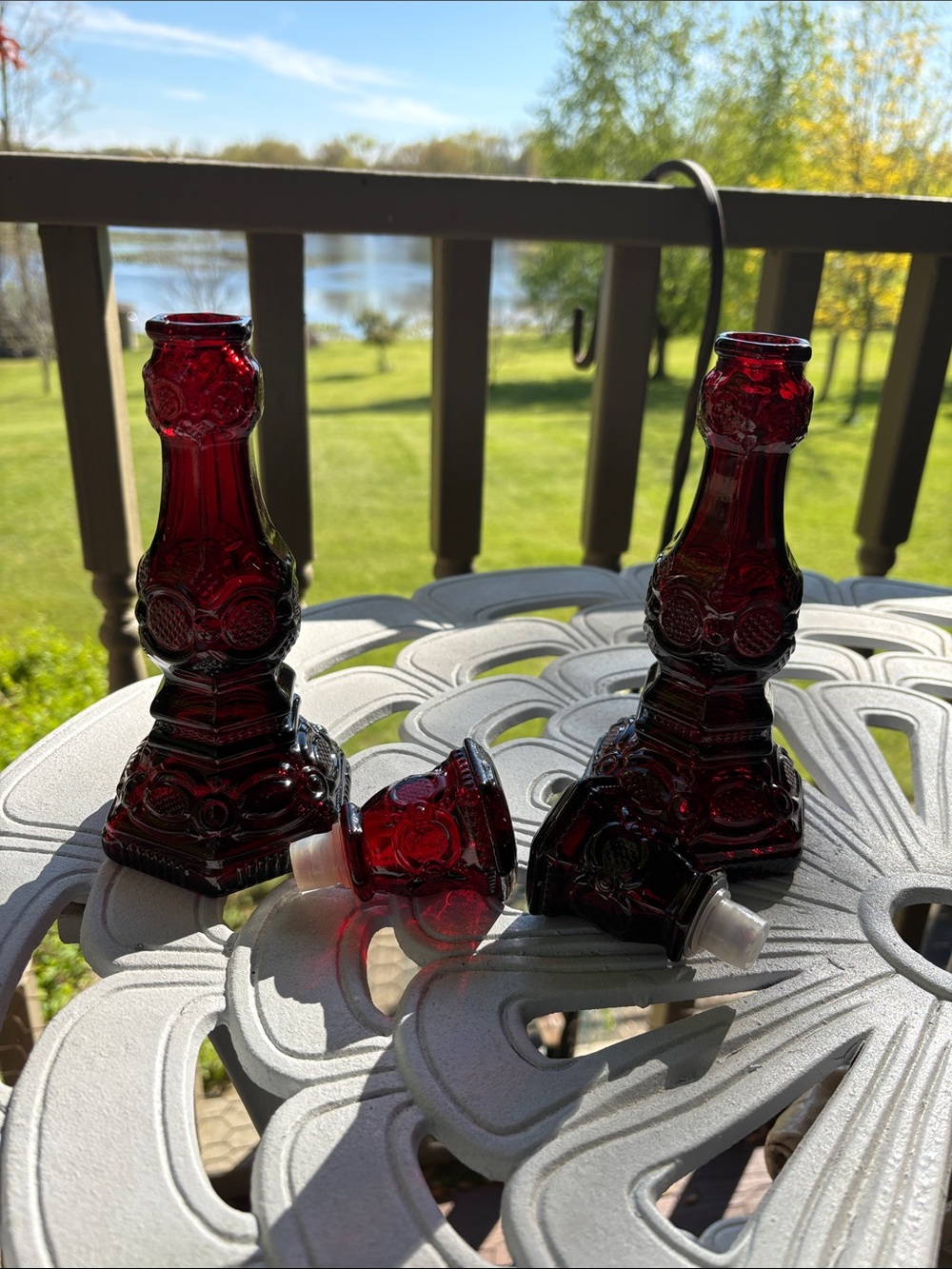 Avon Cape Cod Vintage-Style Ruby Red Glass Candlesticks holders set. - Picture 4 of 7